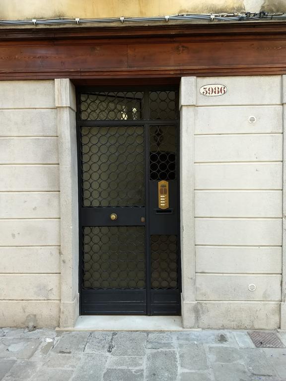 Alloggi Alla Rivetta البندقية المظهر الخارجي الصورة
