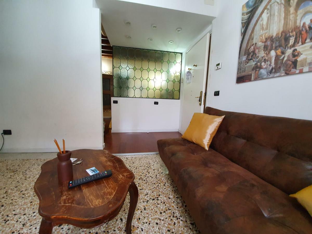 Alloggi Alla Rivetta البندقية المظهر الخارجي الصورة
